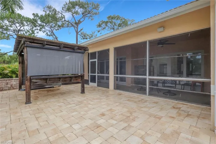 6020 Green Blvd, Naples, Florida 34116
