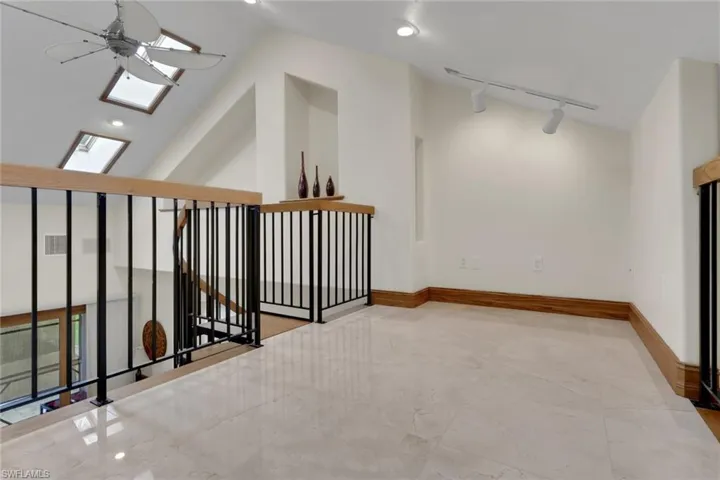 6020 Green Blvd, Naples, Florida 34116