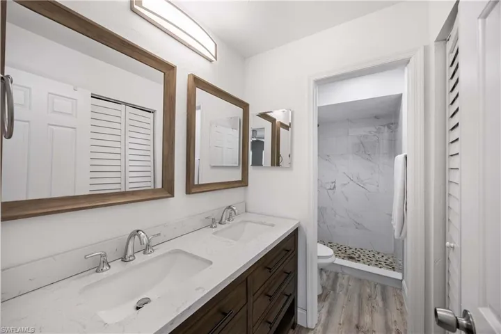 228 Fox Glen Dr 3310, Naples, Florida 34104