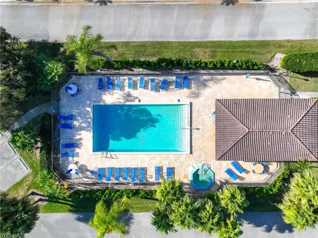 228 Fox Glen Dr 3310, Naples, Florida 34104