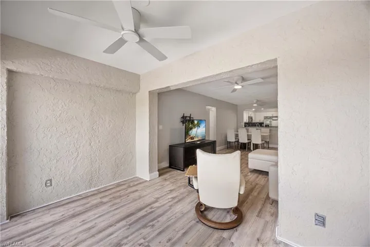 228 Fox Glen Dr 3310, Naples, Florida 34104