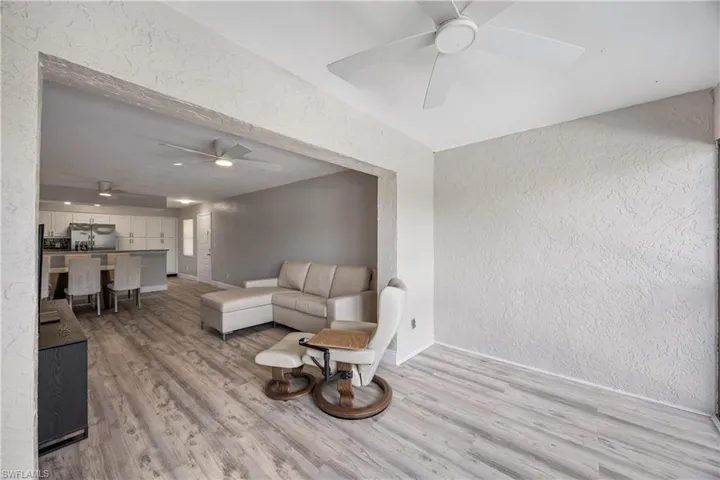 228 Fox Glen Dr 3310, Naples, Florida 34104