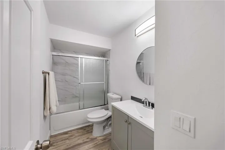 228 Fox Glen Dr 3310, Naples, Florida 34104