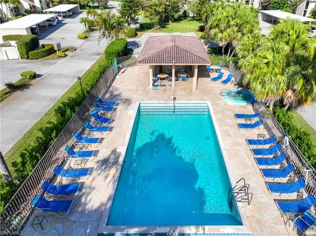228 Fox Glen Dr 3310, Naples, Florida 34104