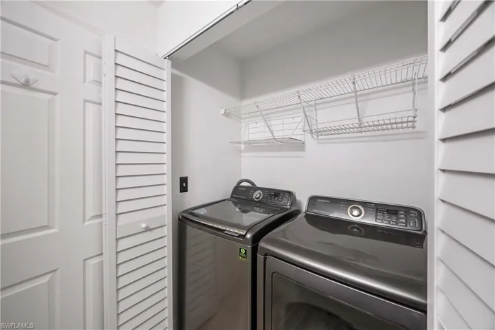228 Fox Glen Dr 3310, Naples, Florida 34104