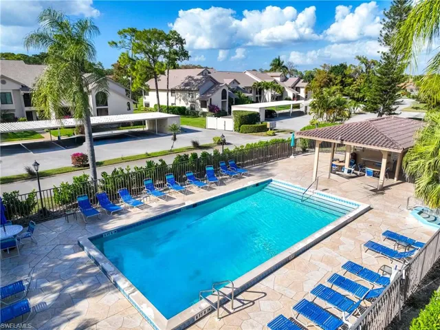 228 Fox Glen Dr 3310, Naples, Florida 34104