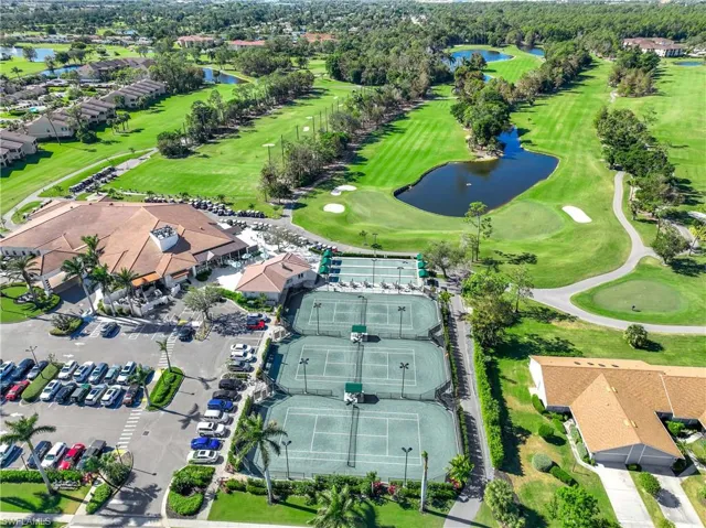 228 Fox Glen Dr 3310, Naples, Florida 34104