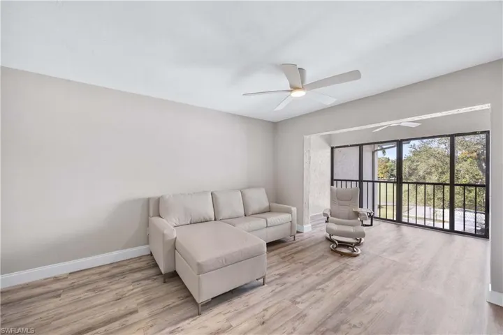 228 Fox Glen Dr 3310, Naples, Florida 34104
