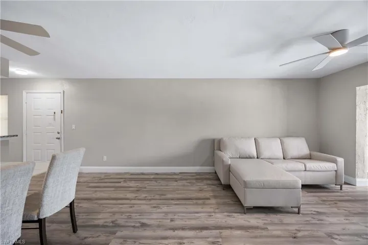 228 Fox Glen Dr 3310, Naples, Florida 34104