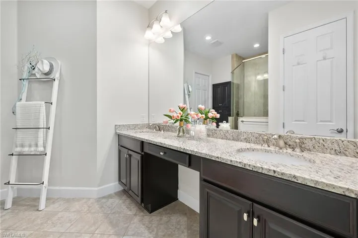 9390  Isla Bella  CIR, Bonita Springs, FL 34135