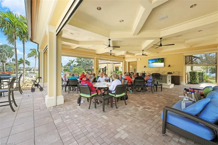 9390  Isla Bella  CIR, Bonita Springs, FL 34135