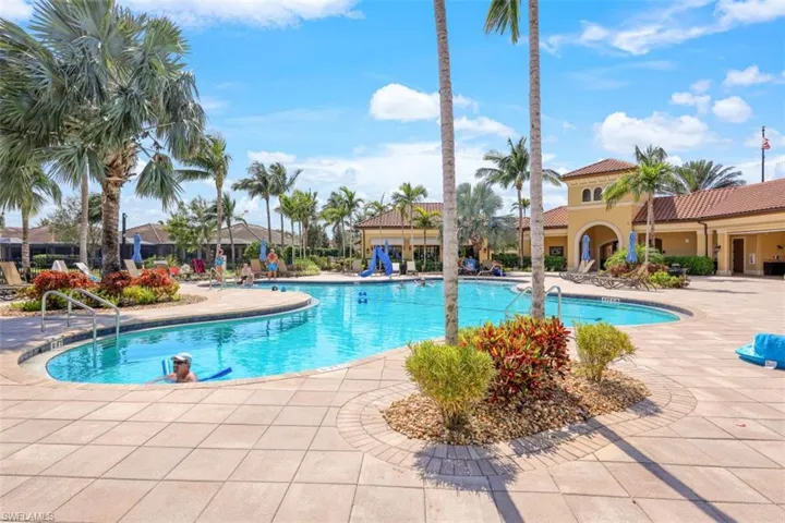 9390  Isla Bella  CIR, Bonita Springs, FL 34135