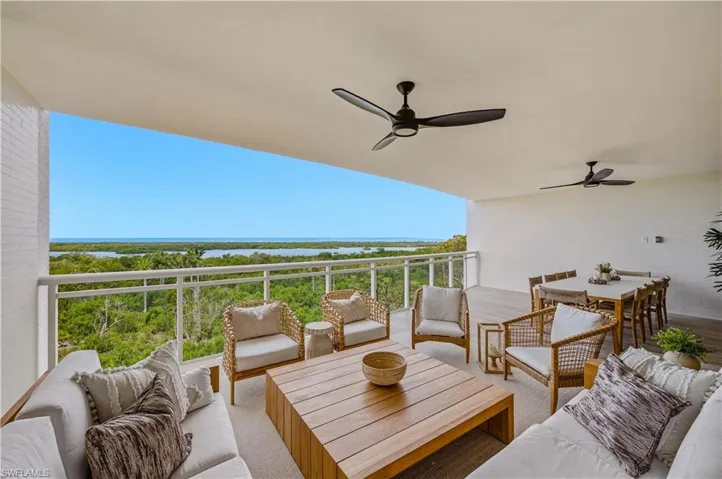 13945 Old Coast Rd 602, Naples, Florida 34110