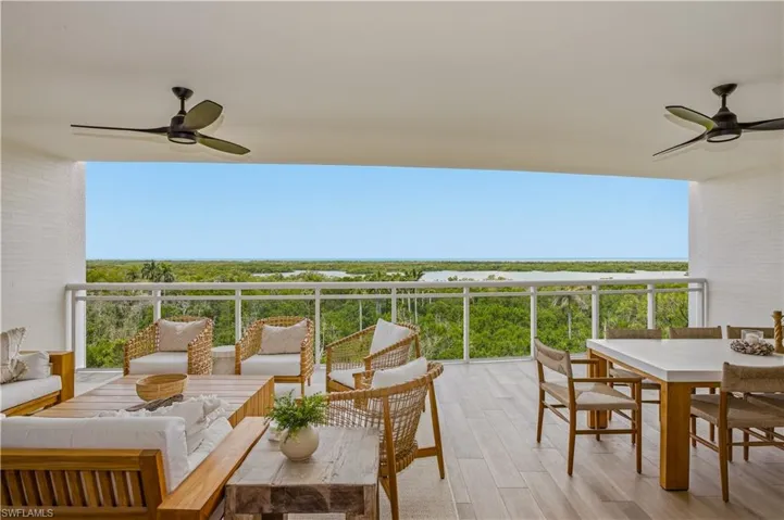 13945 Old Coast Rd 602, Naples, Florida 34110