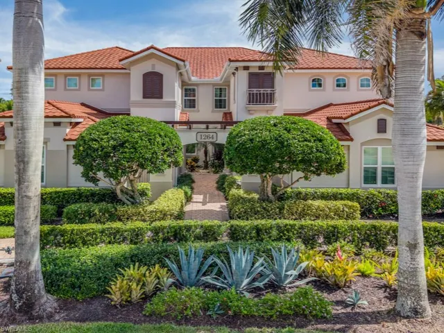 1264  Rialto  WAY, Naples, FL 34114