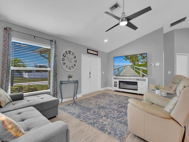 2829 SW 8th PL, CAPE CORAL FL 33914