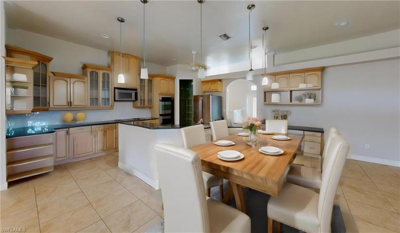 Virtually staged dining area