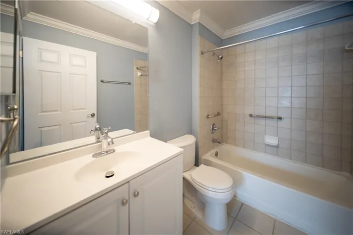 14895 Pleasant Bay Ln 5202, Naples, Florida 34119