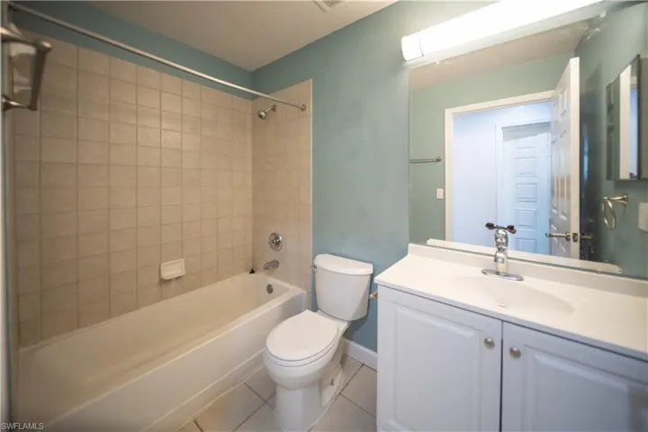 14895 Pleasant Bay Ln 5202, Naples, Florida 34119