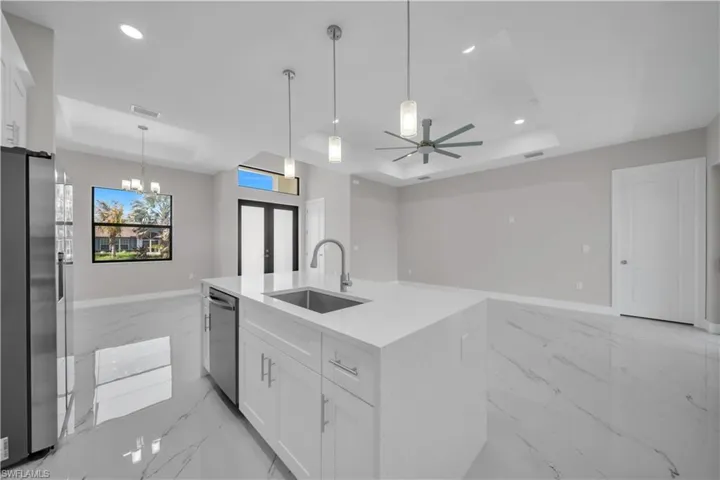 2615 45th St Sw, Lehigh Acres, Florida 33976