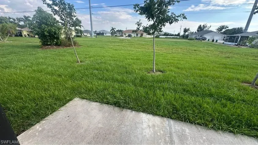 606 Se 8th St, Cape Coral, Florida 33990