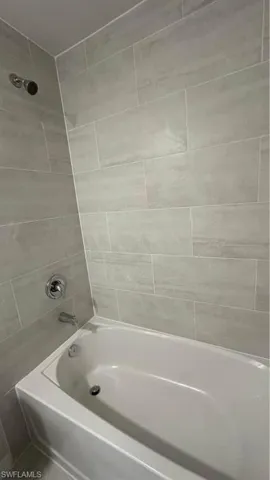 606 Se 8th St, Cape Coral, Florida 33990