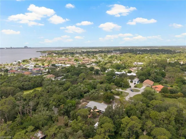 1950  Stevenson  RD, North Fort Myers, FL 33917