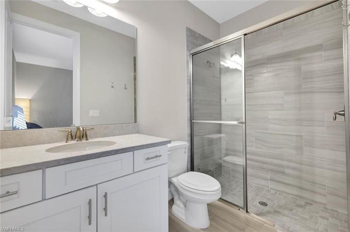 Welcome home to 11760 Canal Grande Dr Fort Myers