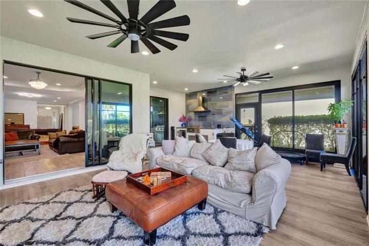 Welcome home to 11760 Canal Grande Dr Fort Myers