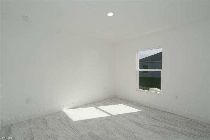 959  EISENHOWER BLVD  , Lehigh Acres, FL 33974
