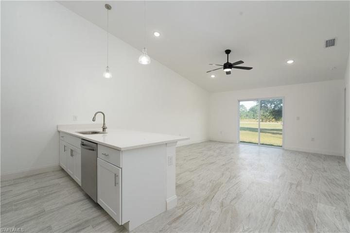 959  EISENHOWER BLVD  , Lehigh Acres, FL 33974