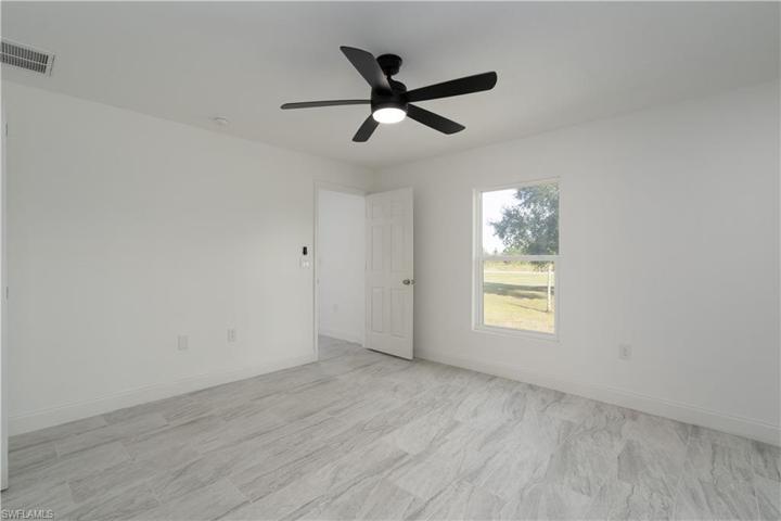 959  EISENHOWER BLVD  , Lehigh Acres, FL 33974