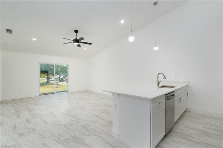 959  EISENHOWER BLVD  , Lehigh Acres, FL 33974