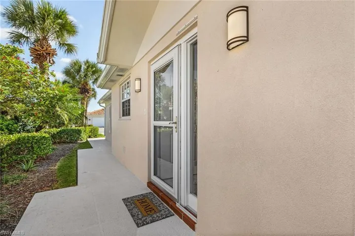 4143  Los Altos  CT, Naples, FL 34109