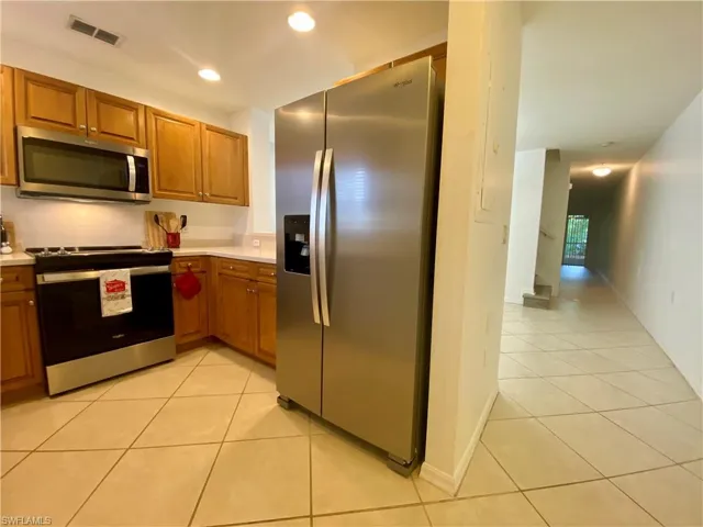 9460 Ivy Brook RUN # 707, FORT MYERS FL 33913