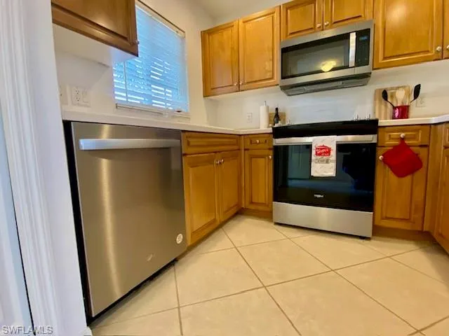 9460 Ivy Brook RUN # 707, FORT MYERS FL 33913