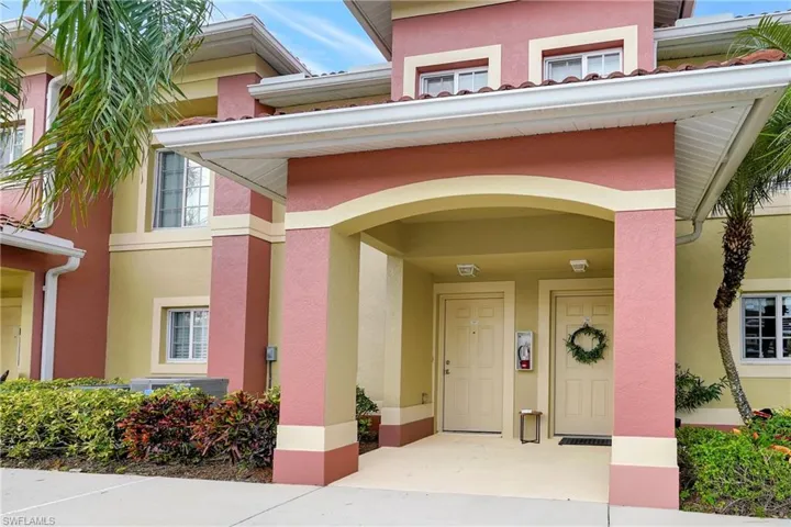 9460 Ivy Brook RUN # 707, FORT MYERS FL 33913