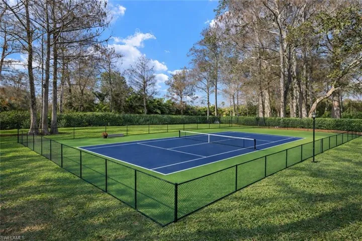 Virtual rendering of pickleball court in backyard. Add sports courts and structures!