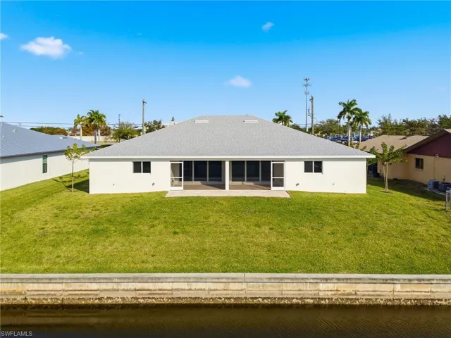 812-814 Mohawk Pkwy, Cape Coral, Florida 33914