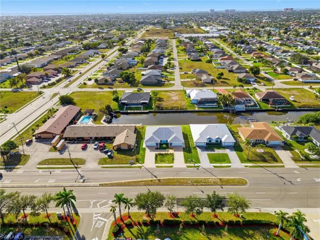 812-814 Mohawk Pkwy, Cape Coral, Florida 33914