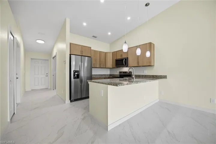 812-814 Mohawk Pkwy, Cape Coral, Florida 33914