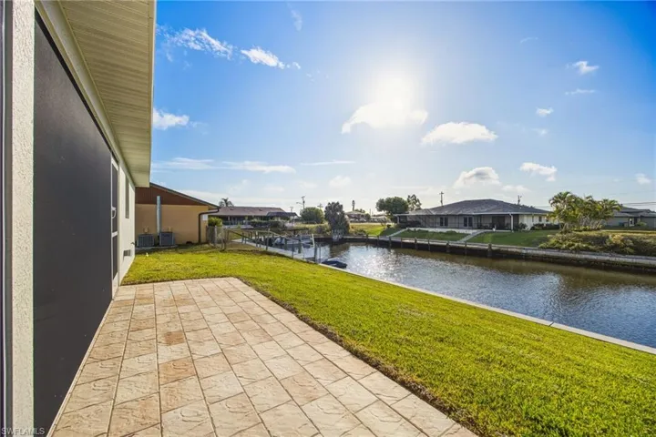 812-814 Mohawk Pkwy, Cape Coral, Florida 33914