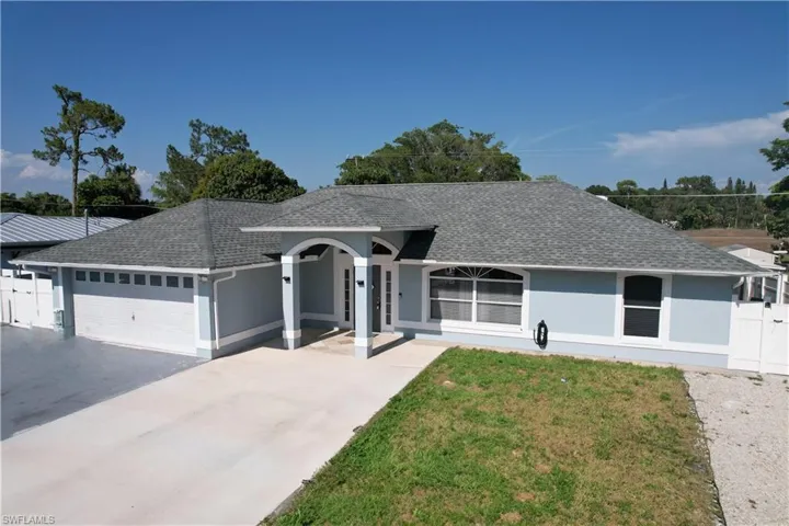2996 41st ST SW, Naples, FL 34116