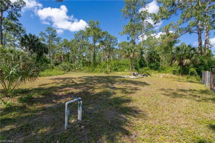 2860  18th NE AVE, Naples, FL 34120