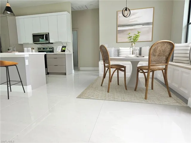 Dining room with baseboards