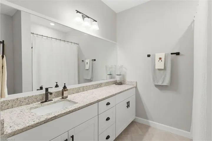 14208  Pine Lodge  LN, Fort Myers, FL 33913