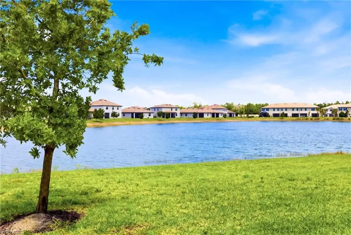 14208  Pine Lodge  LN, Fort Myers, FL 33913