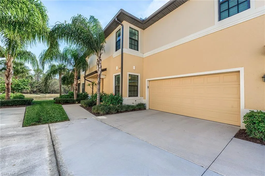 10517 Casella WAY, Fort Myers, FL 33913,225052019