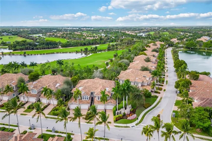 9097  Cherry Oaks  TRL, Naples, FL 34114