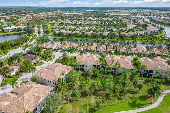 9097  Cherry Oaks  TRL, Naples, FL 34114